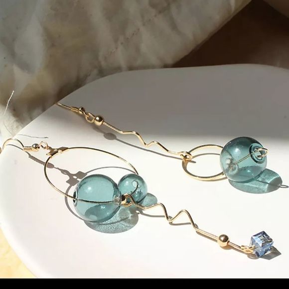 Gold titanium and green blown glass artisan asymmetrical boho art earrings new - Picture 3 of 8